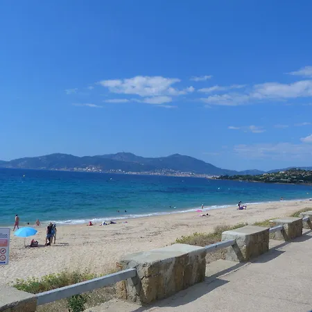 Vakantiehuis A Pineta